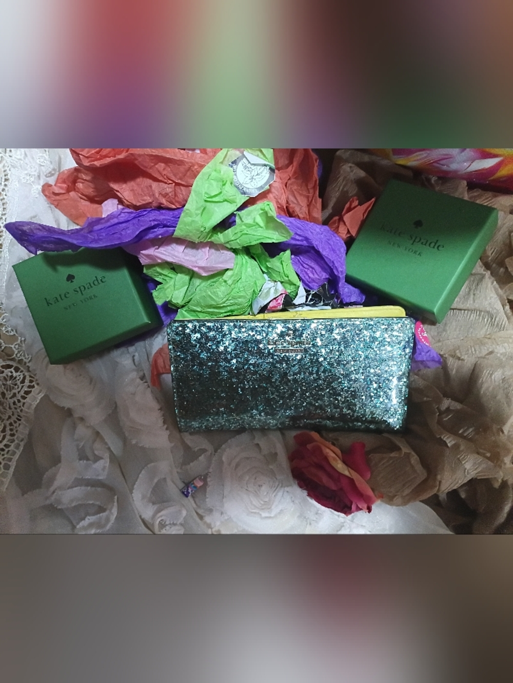 kate spade Green Glitter Zip-Around Wallet with Gold Trim - Picture 14 of 14
